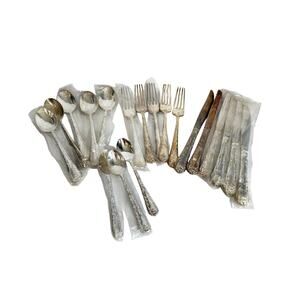 19 Piece Silverplate William Rogers & Son Flatware Set New Vintage Some Wrapped